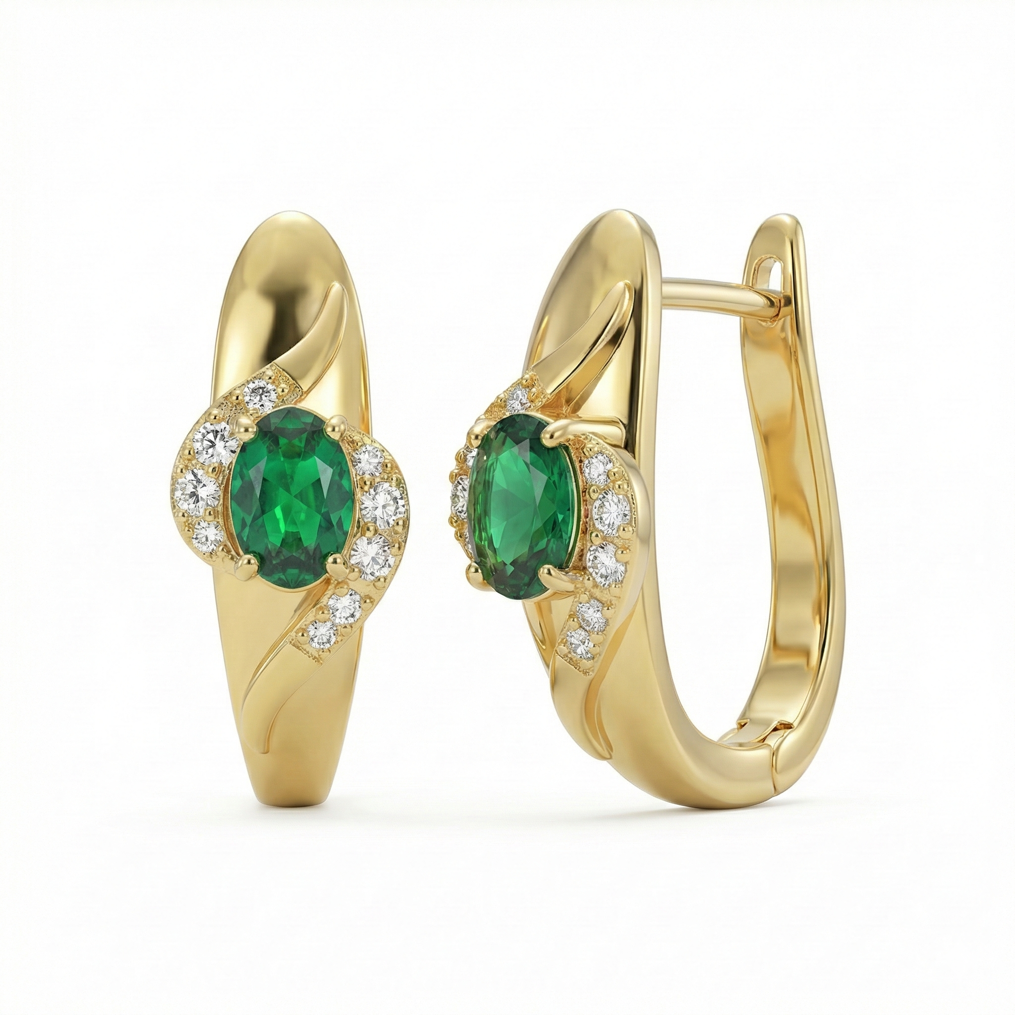 Boucles d’oreilles dorées or 18k avec pierre verte ovale et couronne de zircons blancs